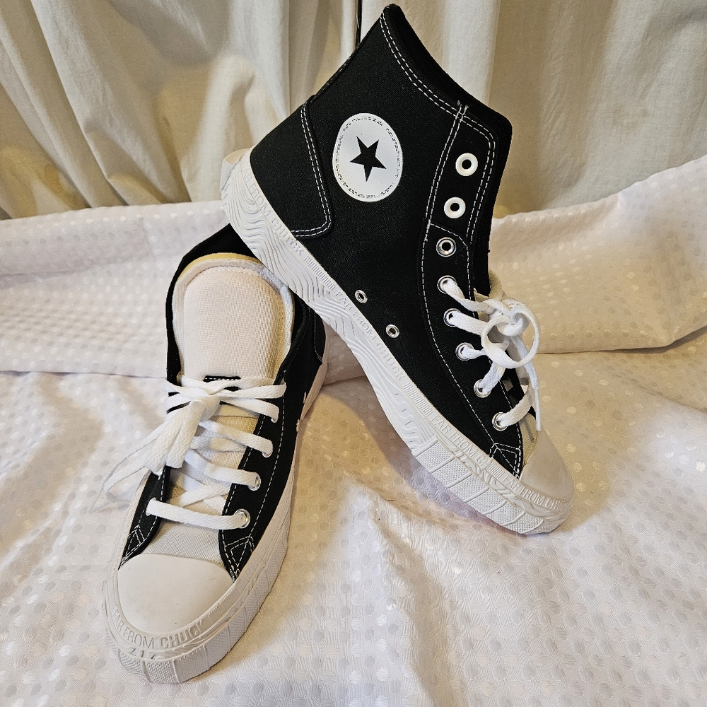 Converse Men's Chuck Taylor All Star Canvas Sneakers